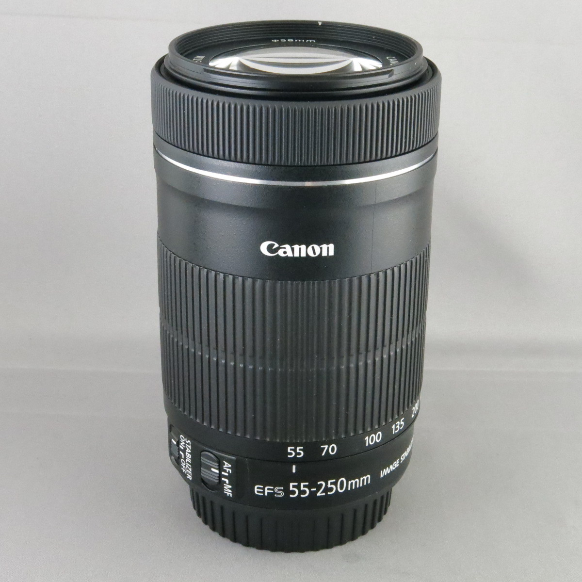 【新品同様】Canonキャノン　キヤノン　EF-S55-250mmF4-5.6IS STM　キヤノンＥＦマウントAPS-Cサイズセンサー用★NO.7774_画像2