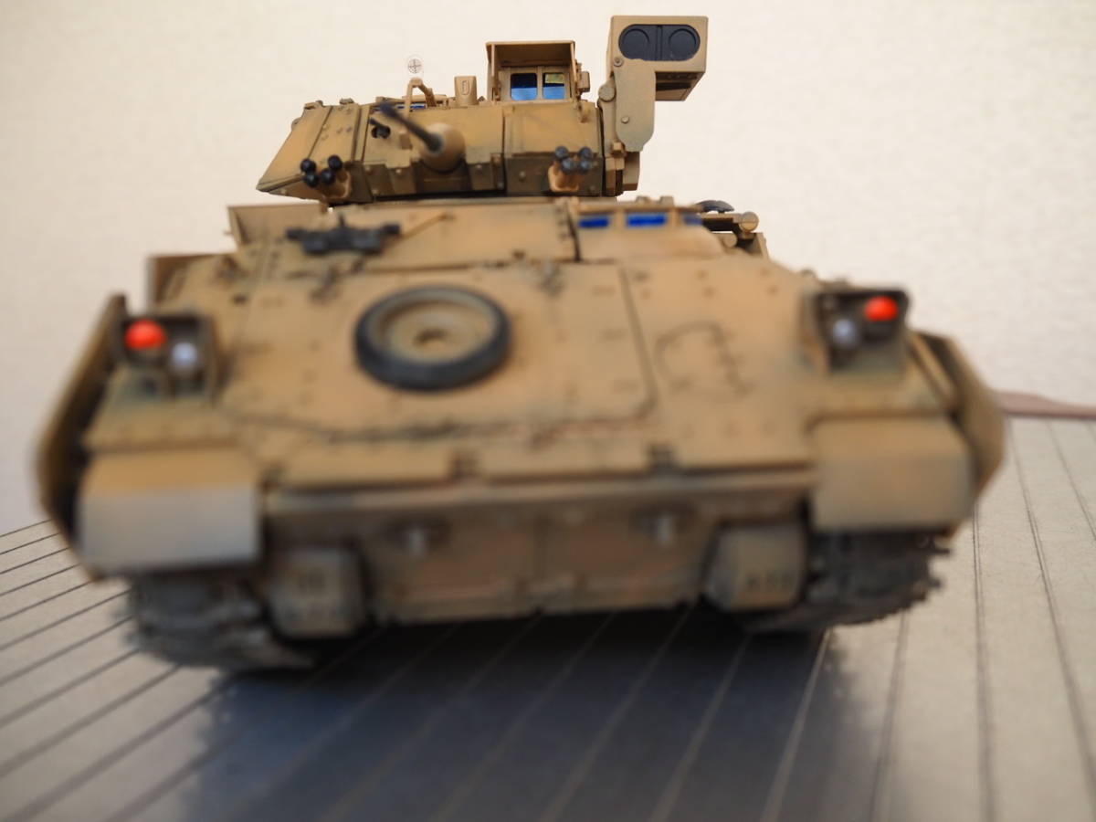 1/35 M2A2 ODS desert b Lad re-. final product 