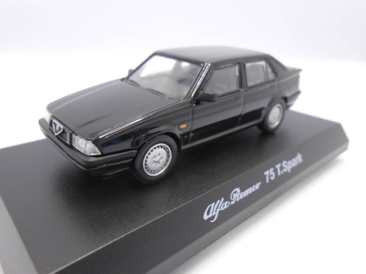 1/64 Kyosho Alpha Romeo Alfa Romeo 75 T.Spark черный коллекция миникар 