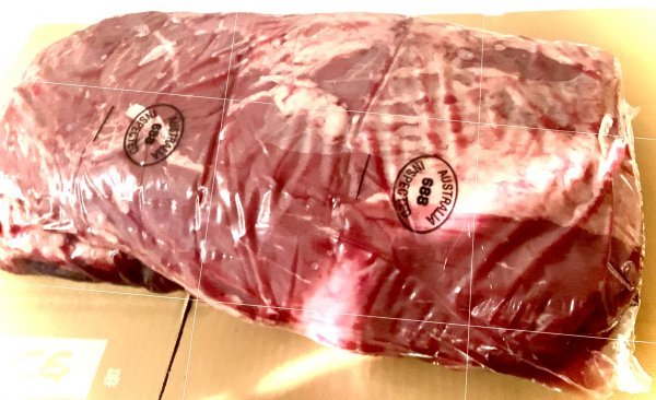 ^_^/即決で6kg×２パックをお届け☆柔らかい穀物飼育牛肩ロースブロック6kgから☆ローストビーフに最適小ぶりなチャックアイロール★★_画像7