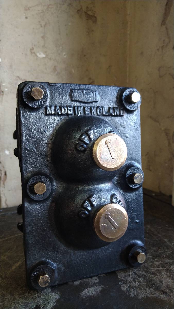 英国製 2連 ロータリー スイッチ ビンテージ インダストリアル vintage industrial Walsall rotary switch 2gang Made in England 1950年_画像1
