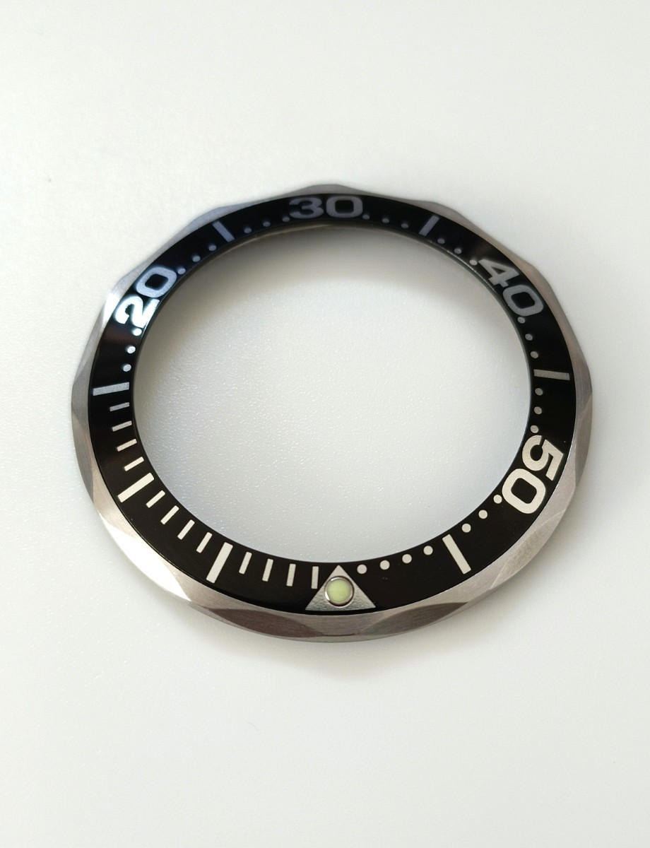 腕時計 修理交換用 社外部品 ベゼル スプリング ブラック 黒 082SU1464 互換 【対応】オメガ シーマスター300 OMEGAの画像3