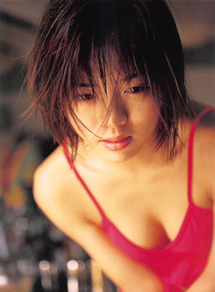 切り抜き】釈由美子『釈由美子』#水着あり 11ページ 即決