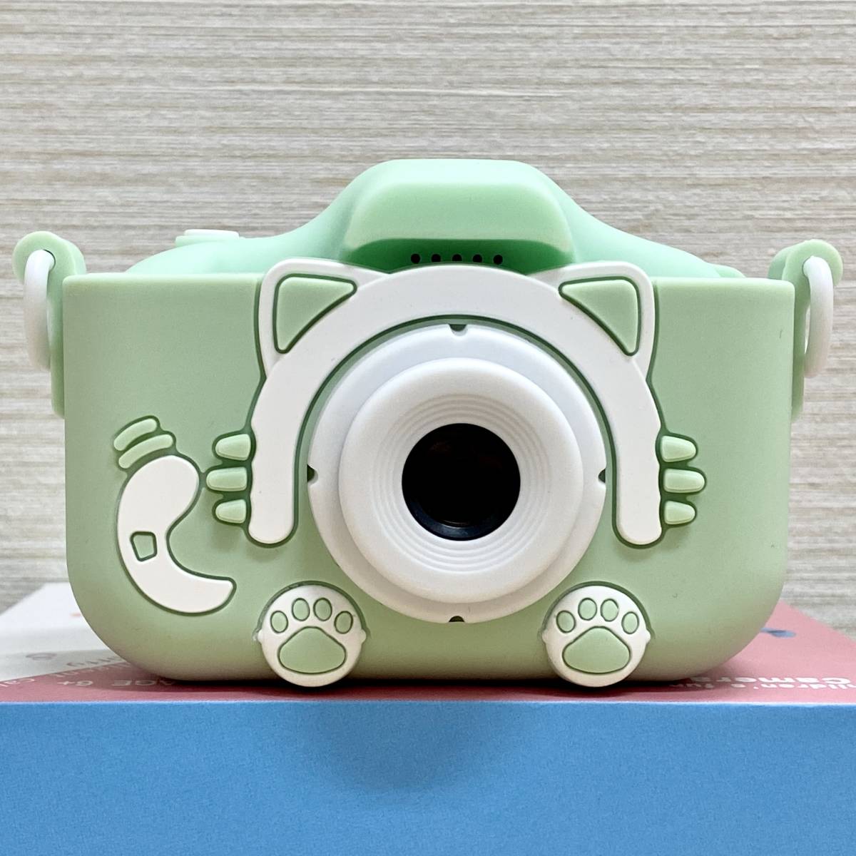 【動作確認済み】キッズカメラ グリーン SDカード32GB付 トイカメラ デジカメ コンデジ 緑色 多機能 長期保管品 ほぼ未使用_画像3