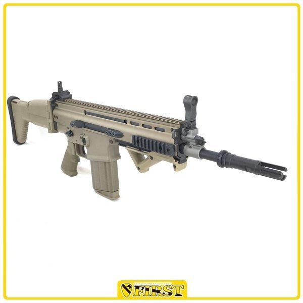 5066】東京マルイ製 SCAR-Heavy FDE 次世代電動ガン スカーH アングルフォアグリップ付属_画像10