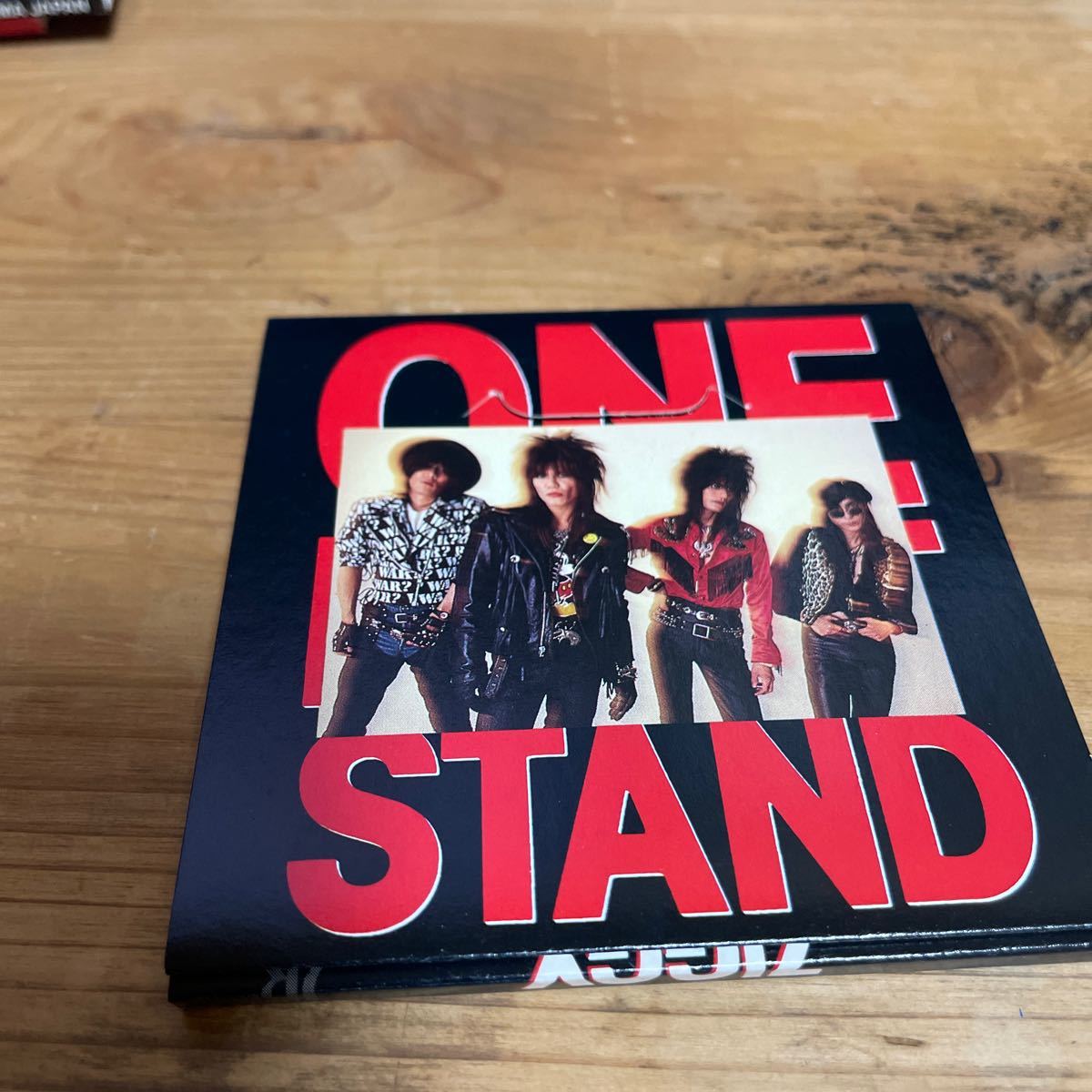 【８ｃｍ】 ＯＮＥ ＮＩＧＨＴ ＳＴＡＮＤ／ＺＩＧＧＹ_画像1