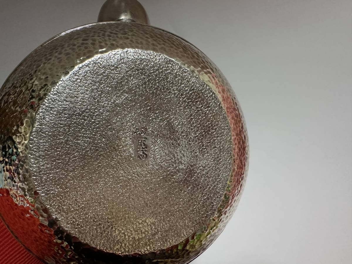 時代 純銀製 一晃斎 造 金蘭模様彫 口打出 湯沸 工芸品 古美術品 銀瓶 煎茶道具