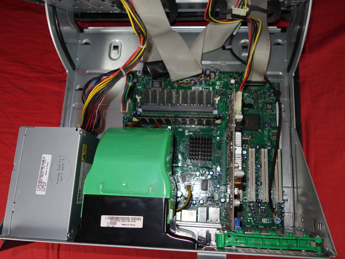 DELL　DIMENSION 8300 【Pentium4 3.0GHz】 【BIOS確認済】 メモリ1GB/HDD160GB/OSなし　中古 デスクPC 【ジャンク】_画像5