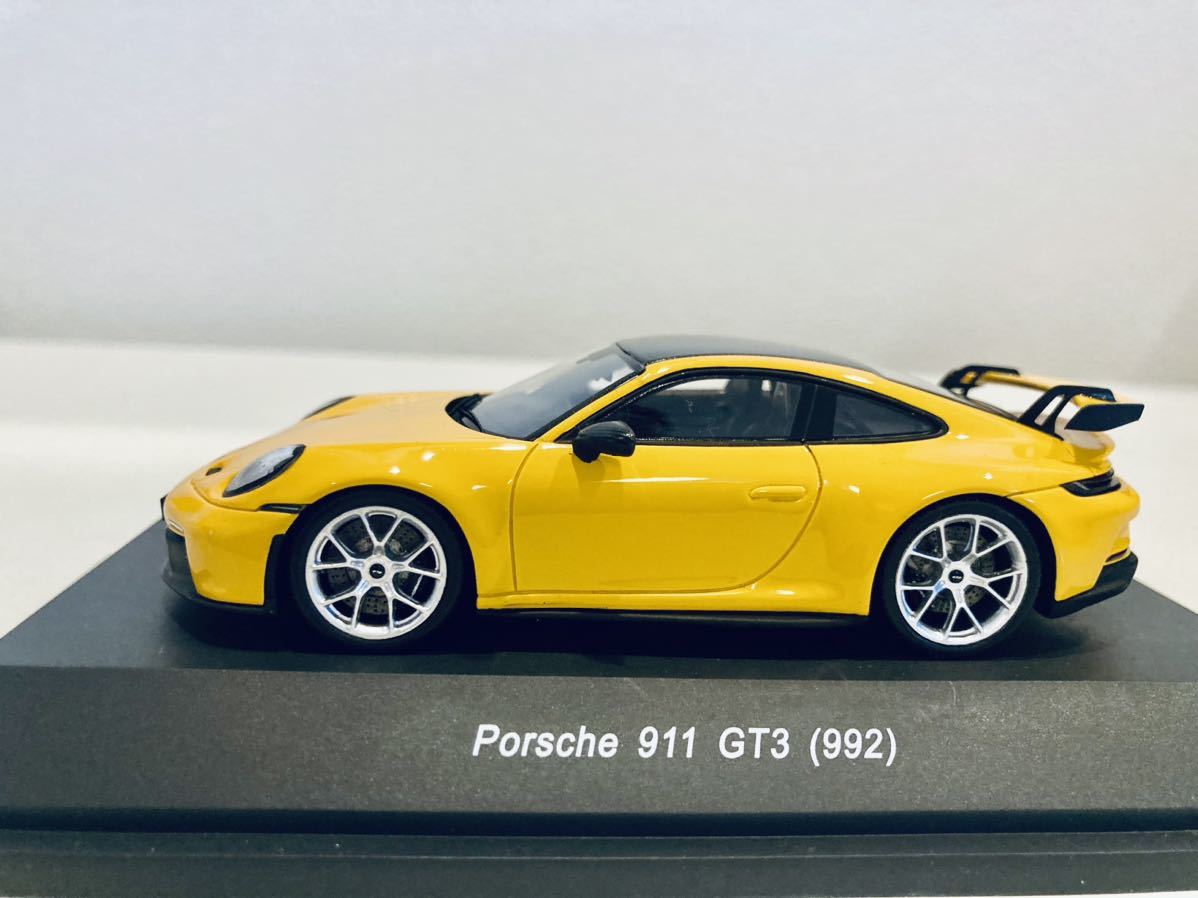 [ free shipping ]1/43 Schuco Porsche Porsche 911 GT3 (992) Yellow