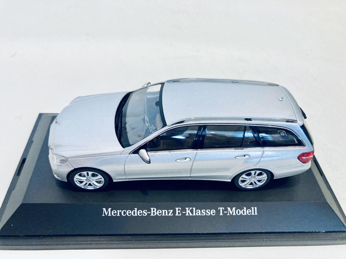 【送料無料】1/43 Mercedes Benz特注 メルセデスベンツ Eクラス Tモデル (S212) 2010 Silver_画像8