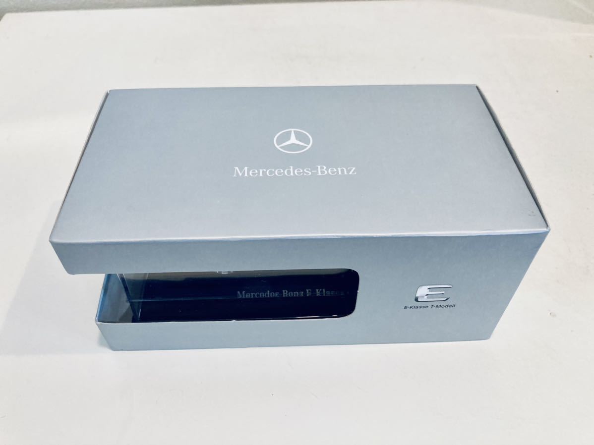 【送料無料】1/43 Mercedes Benz特注 メルセデスベンツ Eクラス Tモデル (S212) 2010 Silver_画像3