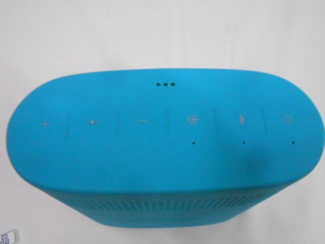 52 送60サ 1207%D10 BOSE ボーズ SoundLink Color Bluetooth speaker II ワイヤレススピーカー 本体のみ 中古品_画像4