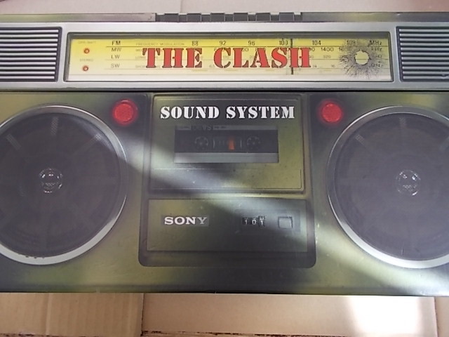 ●clash/sound system /CD11枚＋DVD1枚/ザ・クラッシュ /ラジカセ型ボックス・セット