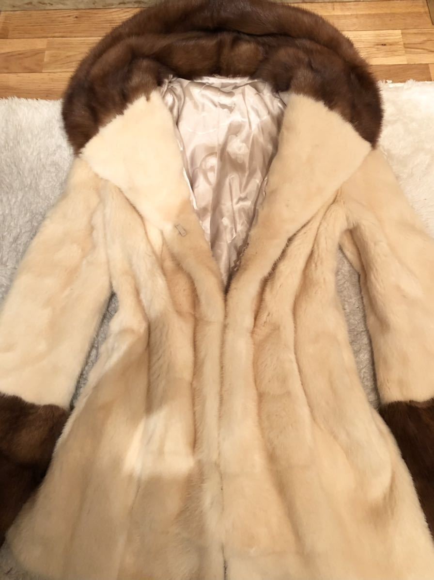 ロシアンセーブルミンクファー豪華コート新品ケープカラー希少 ロシアンセーブルミンクファー豪華コート新品ケープカラー希少