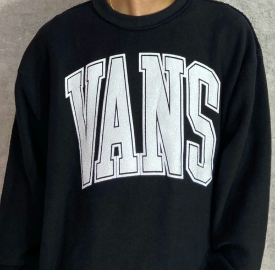 【新品未開封】VANS バンズ ビッグシルエット リバーシブルトレーナー カレッジロゴ クルーネック スウェット ブラック