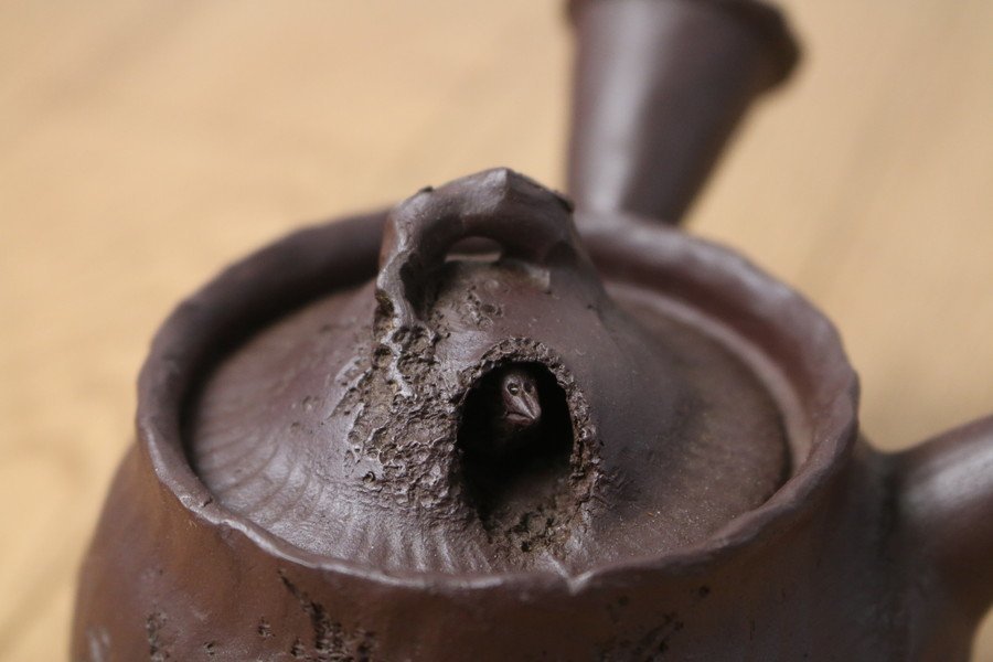 [. гора Banko ... документ скульптура ] заварной чайник труба Z7633