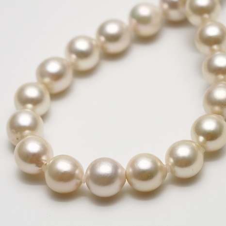 超人気の アコヤ真珠パールネックレス 8.0-8.5mm ホワイトピンクカラー