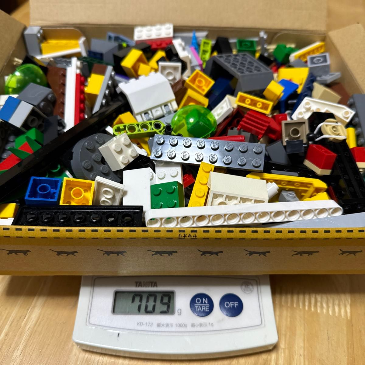 レゴ（lego）709g！まとめ売り 0.7kg　基本ブロック大量　中古