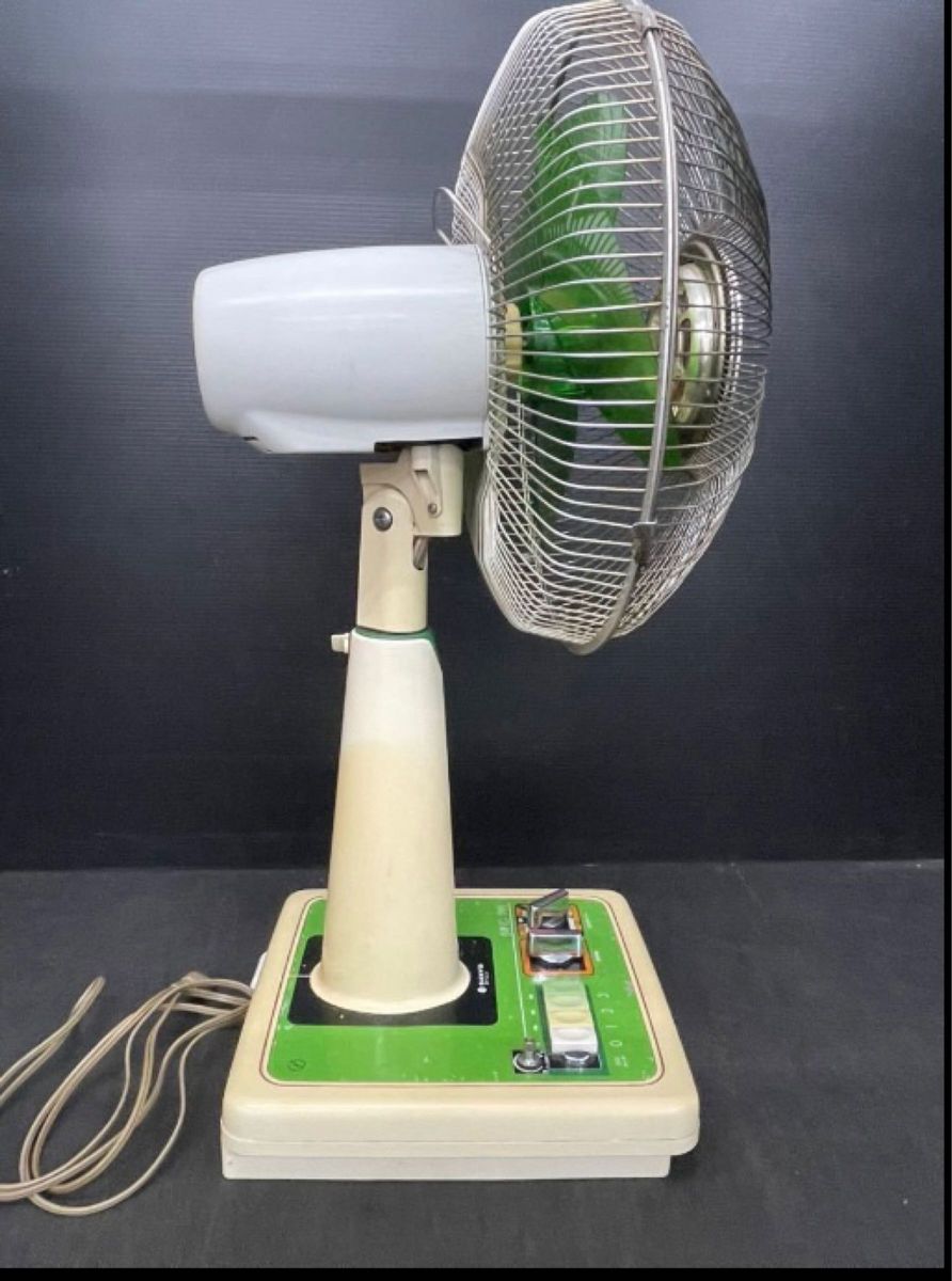 中古 昭和レトロ/SANYO/サンヨー /三洋電気/扇風機/EF-6JV 中古 昭和レトロ/SANYO/サンヨー /三洋電気/扇風機/EF-6JV