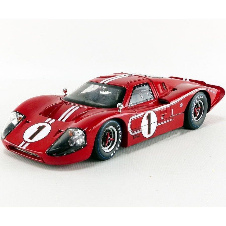 1/18 フォードGT40 Mk.IV ルマン1967 ウィナー #1 D.ガーニー/A.J.フォイト シェルビーコレクティブルズ