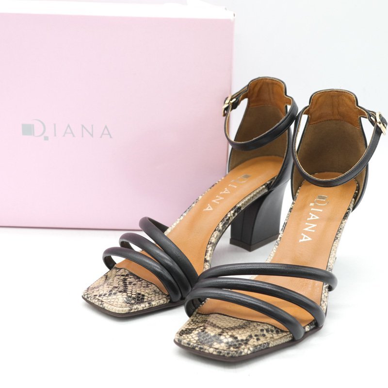 ダイアナ サンダル ストラップ 靴 シューズ 日本製 黒 レディース 24cmサイズ ブラック DIANA