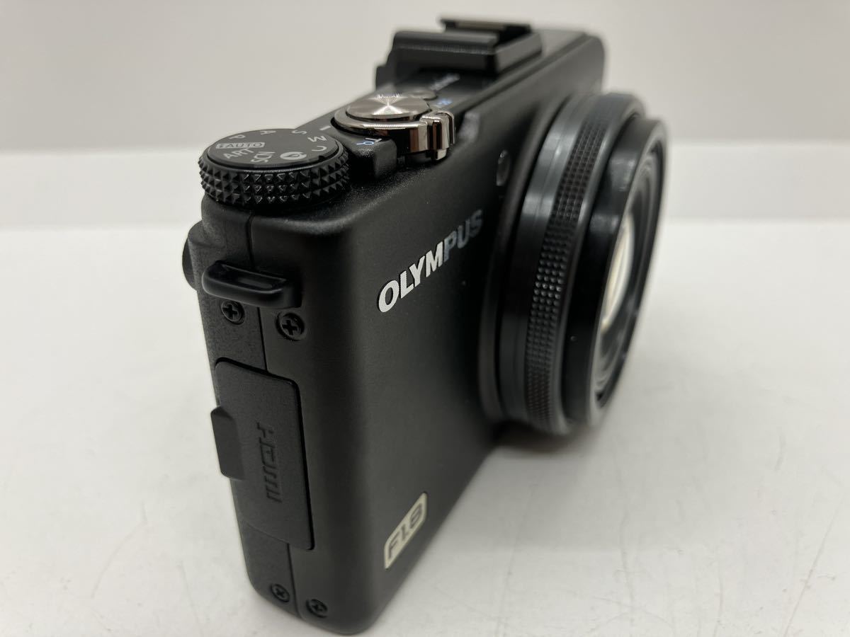 米a◇ OLYMPUS オリンパス XZ-1 10 MEGAPIXEL i.ZUIKO DIGITAL 4xWIDE OPTICAL ZOOM ED 6-24mm 1.8-2.5 デジタルカメラ 中古品_画像3