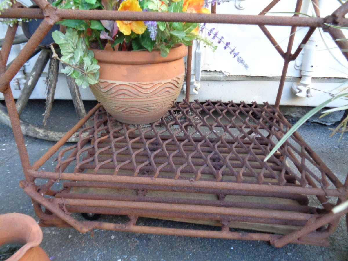  antique iron made gardening rack 3 step display shelf secondhand goods 