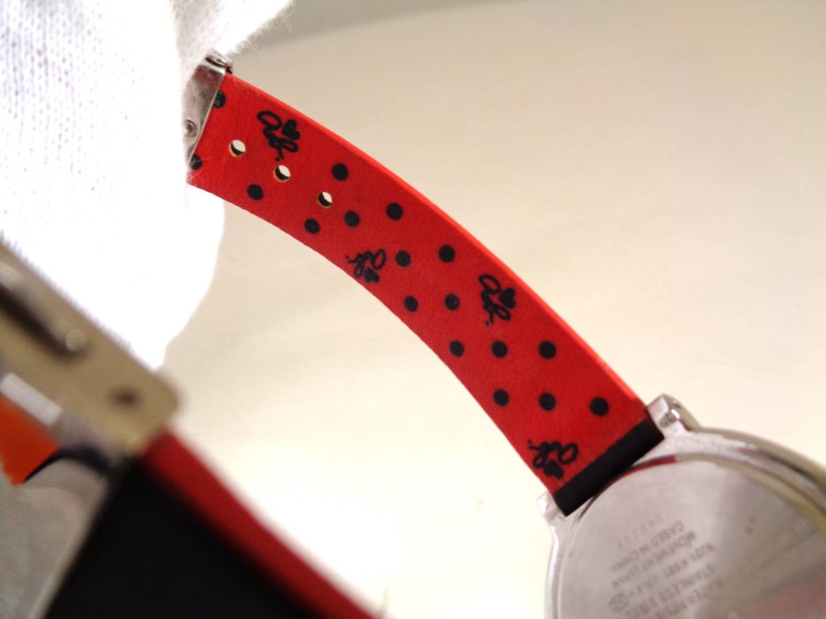 アニエスベー　レディース腕時計　黒×レッド　VJ21-K981　黒文字盤 _画像8