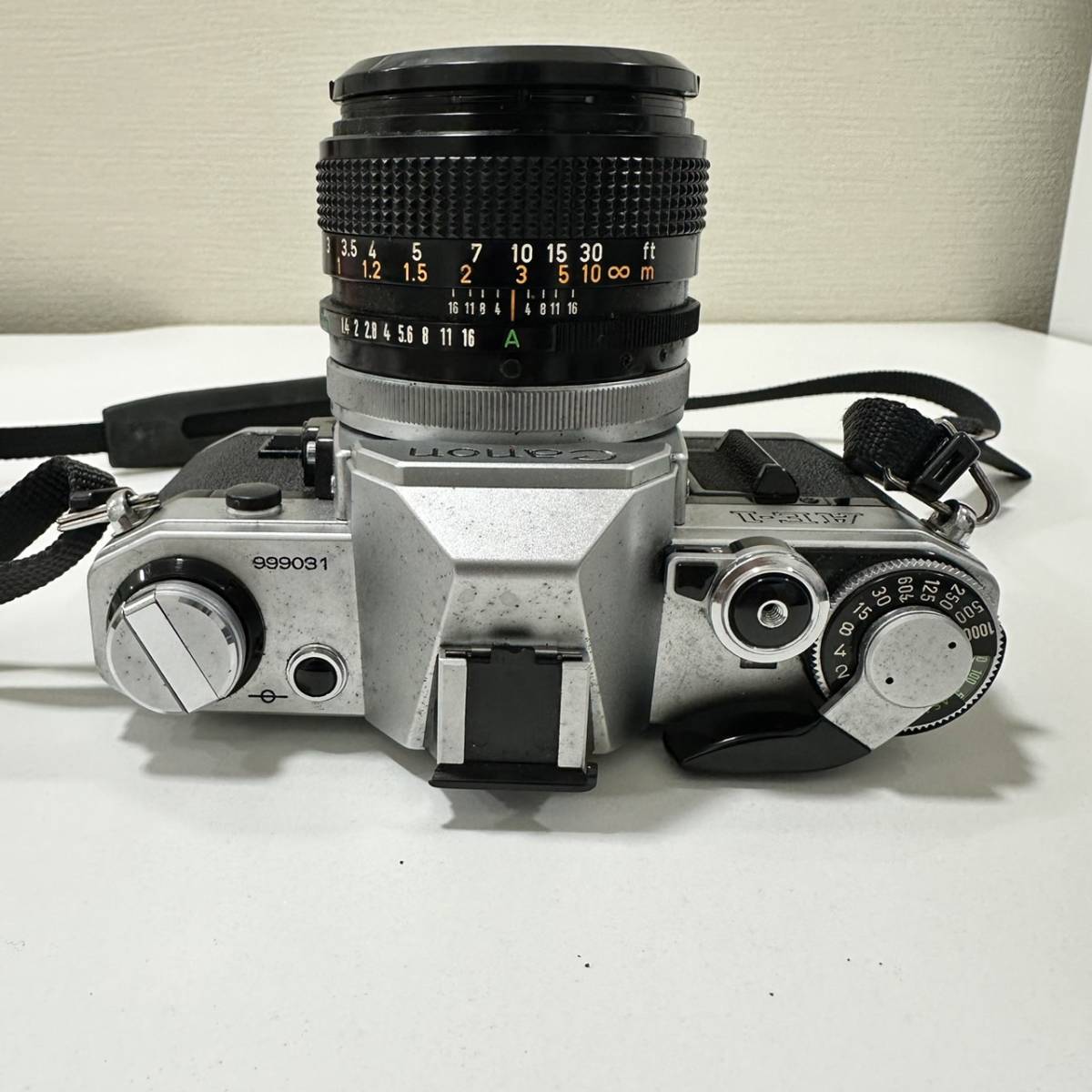 【TOA-2466】1円～ Canon AE-1 キャノン 一眼レフカメラ フィルムカメラ カメラ レンズ FD 50mm 1:1.4 動作未確認 現状保管品_画像5