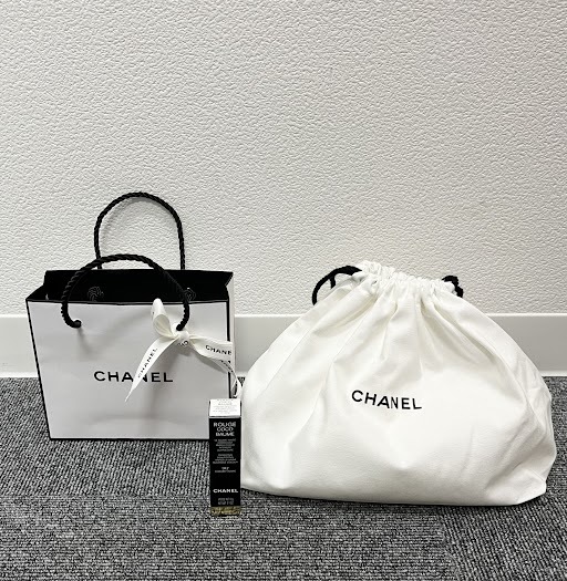 【JBI 3816】 未使用 CHANEL シャネル ルージュ ココ ボーム 912 ドリーミーホワイト リップクリーム 3g 箱 巾着 ショッパー付属 現状品 _画像1