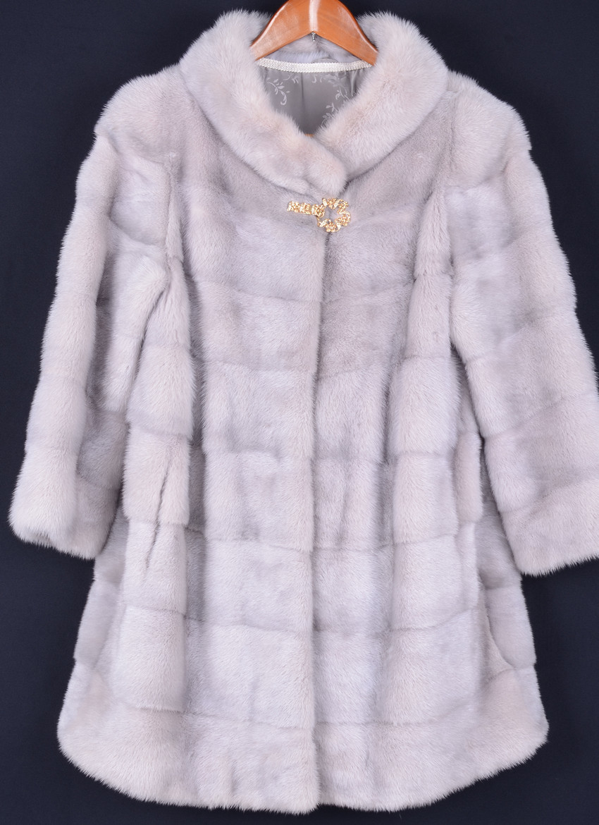 お買得】 「毛皮の宝石」ミンクの輝きが美しいコート レディース 毛皮