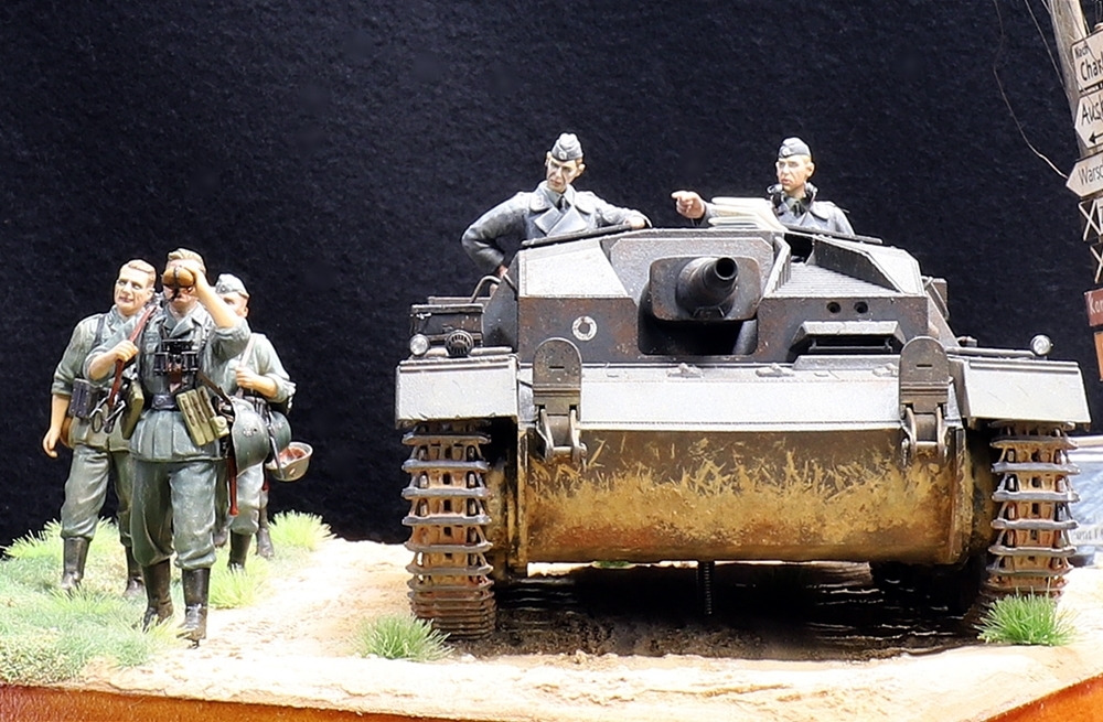 1/35 作品名「行軍」 ドイツ軍 Ⅲ号突撃砲&歩兵 ジオラマ 制作 1/35 作品名「行軍」 ドイツ軍 Ⅲ号突撃砲&歩兵 ジオラマ 制作