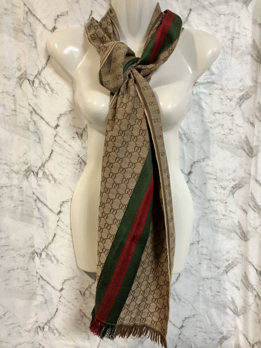 GUCCIグッチ　ロゴ柄　シルク混　マフラー_画像2