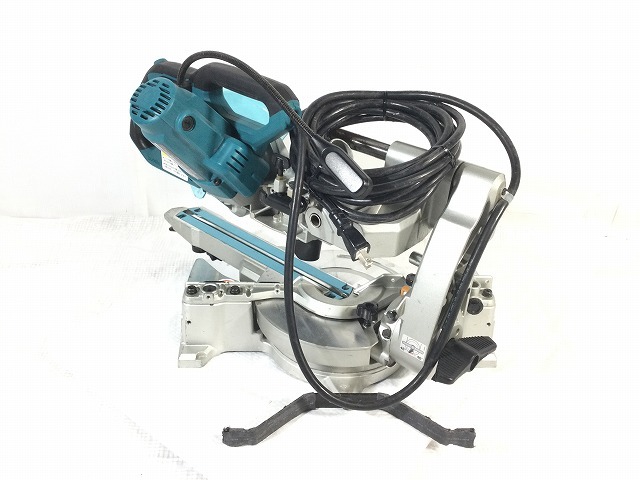 ☆中古品☆makita マキタ 165mm 卓上スライド丸ノコ LS0613FL レーザーマーカ&LEDライト付 切断機 木材加工 大工道具 82703_画像4