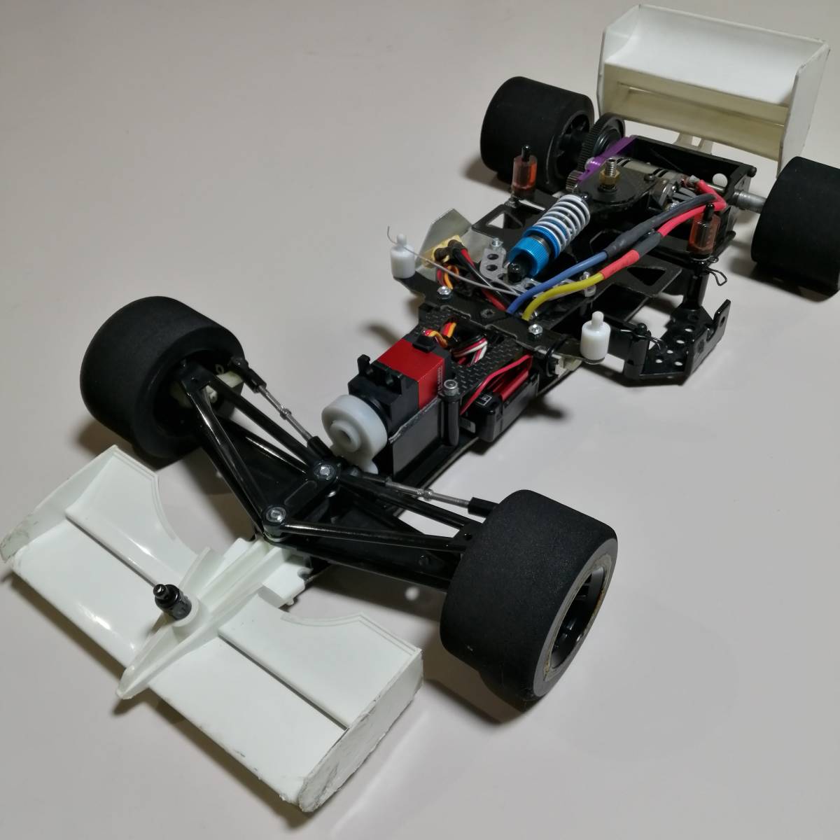 タミヤ F103 メカ搭載　TAMIYA F1 F-1 フォーミュラ formura1 ラジコンカー RCカー_画像1