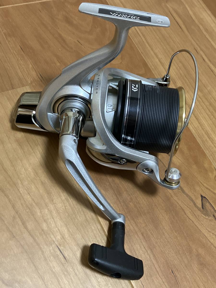 Yahoo!オークション - 中古 ダイワ ファインサーフ35 細糸 Daiwa