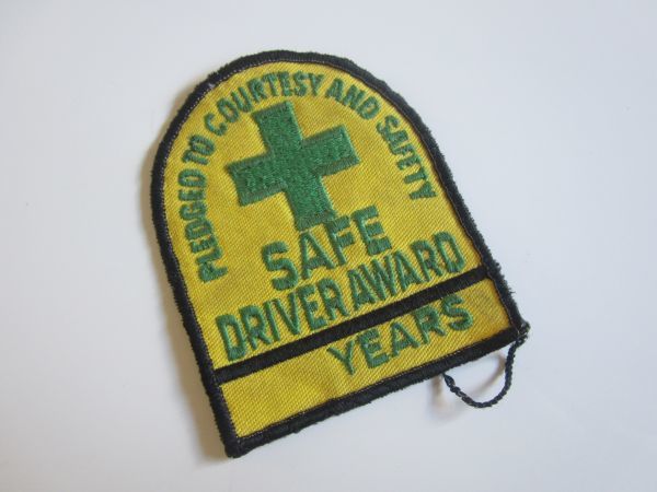 【中古】ビンテージ SAFE DRIVER AWARD YEARS ワッペン/自動車 バイク レーシング 古着 アメカジ キャップ カスタム 226_画像1