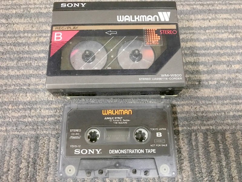 【通電動作未確認】SONY WALKMAN WM-W800 カセットプレーヤー CD-813 YEKS-12 デモテープ 2個セット ソニー 1円~　S2631_画像1