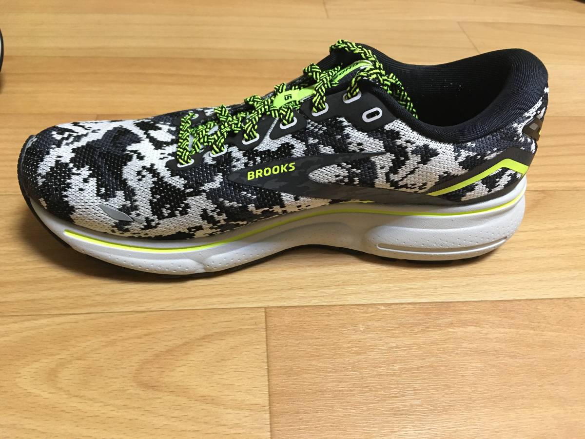 BROOKS ブルックス Ghost15 ゴースト15 ランニングシューズ 26.0 ブラック/カモ マラソン ジョギング 部活 ジム nike adidas asics_画像3