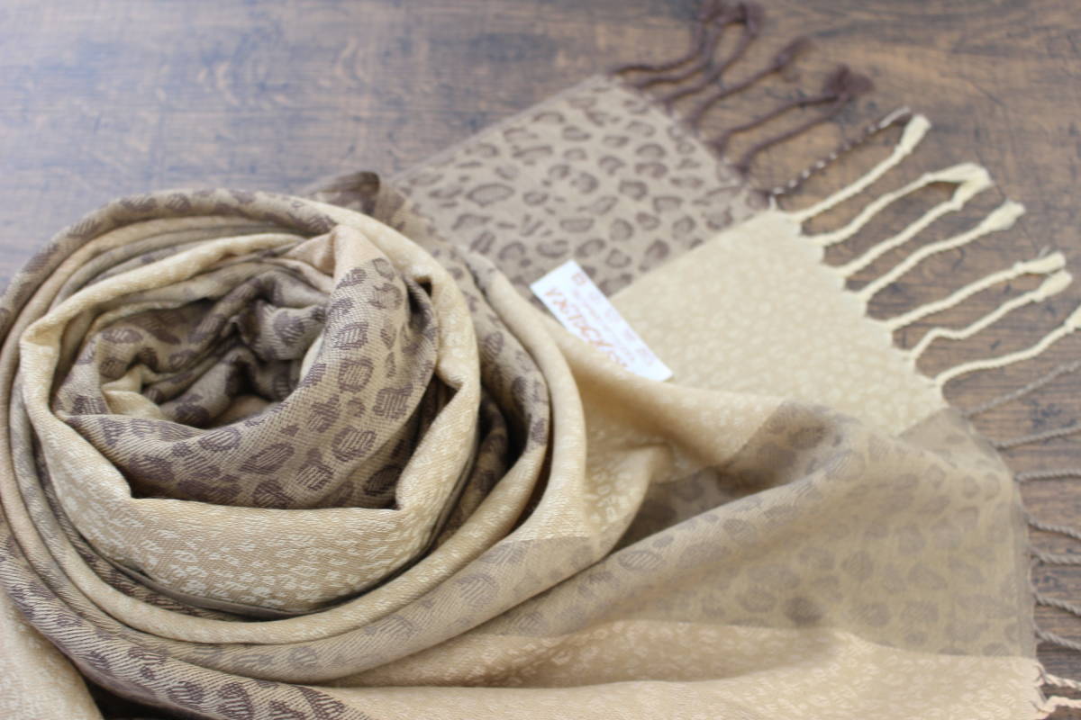 新品【パシュミナ Pashmina】レオパード柄 ヒョウ柄 キャメルベージュ CAMEL BEIGE 大判 ストール カシミア100% Cashmere_画像2