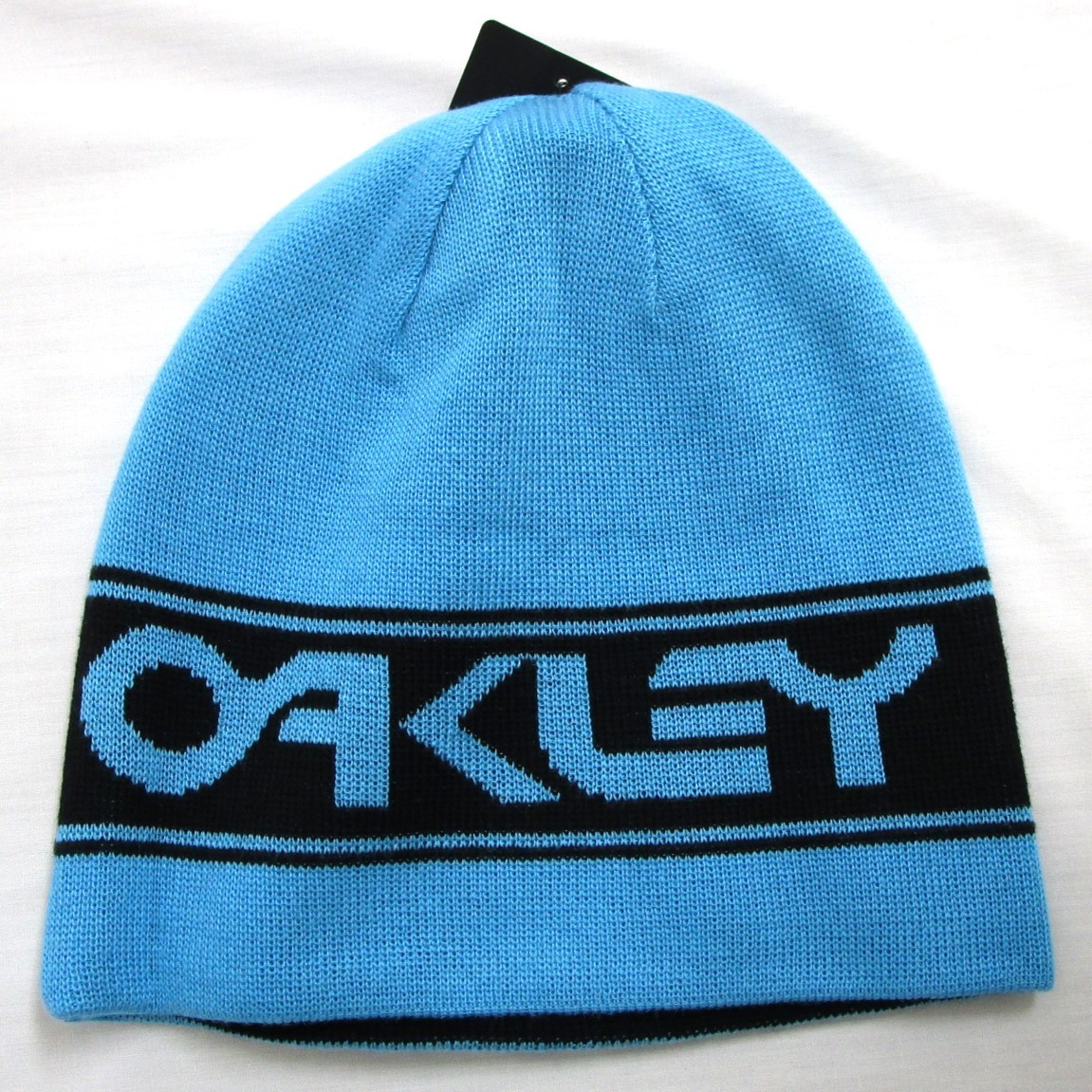 オークリー ビーニー FOS901066-9W7 Bright Blue/Blackout TNP リバーシブル 送料無料 OAKLEY Reversible Beanie ブライトブルー/ブラック_画像3