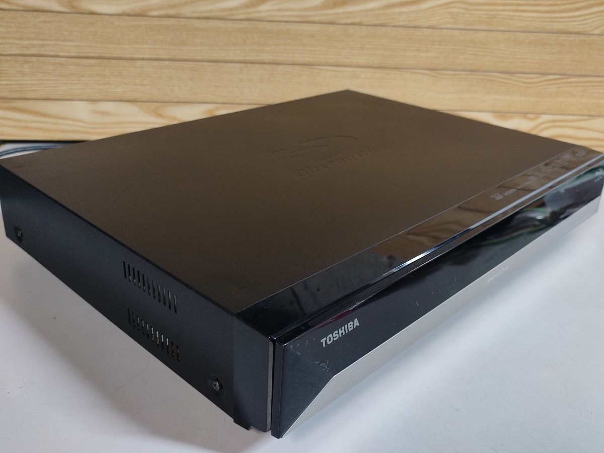 貴重名機 2TB 10年 東芝/REGZA HDD/BDレコーダー RD-X10 2番組 貴重名機 2TB 10年 東芝/REGZA HDD/BDレコーダー RD-X10 2番組