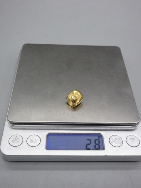 金製品 総重量2.8g【金歯 被せもの】地金 ゴールド