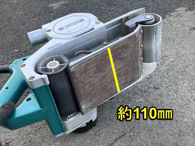 岐阜★ 日立 ベルトサンダ SB11 単相 100V 50/60Hz ベルトサイズ 110×620㎜ ベルトサンダー 中古_画像3