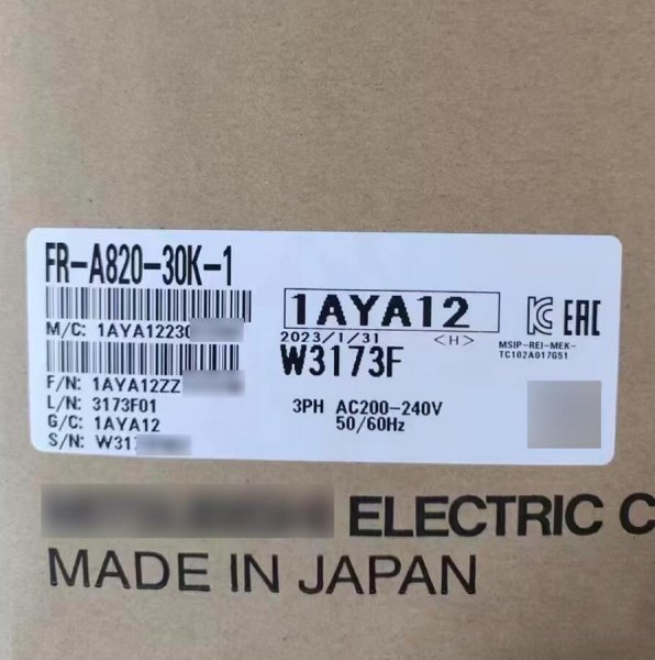 新品 未使用 MITSUBISHI 三菱電機 FR-A820-30K-1 インバーター FREQROL-A800シリーズ 三相200V ６ヶ月保証