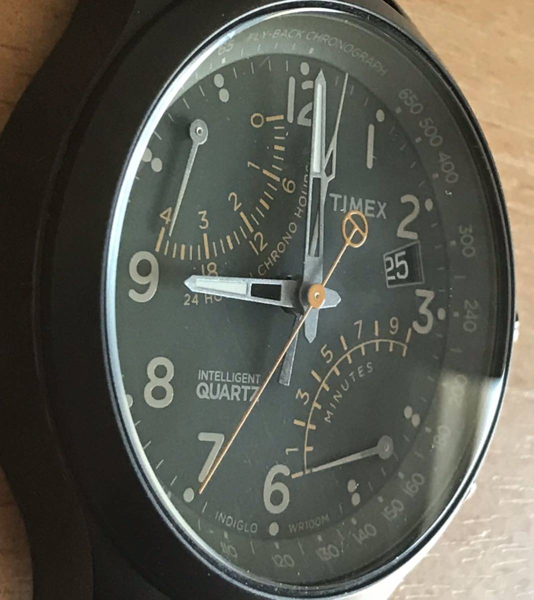 140-0261 TIMEX タイメックス　メンズ腕時計　革ベルト　クオーツ　クロノグラフ T2P381 電池切れ 動作未確認_画像5