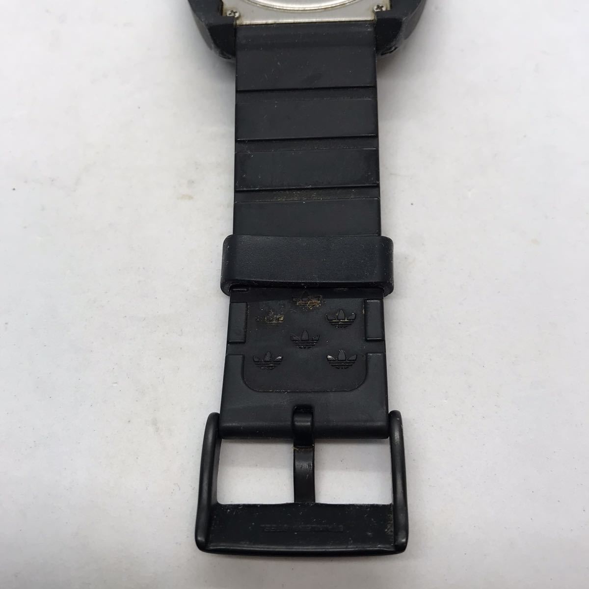 123-0031 adidas アディダス 腕時計 ラバーベルトブラック 電池切れ 動作未確認_画像8