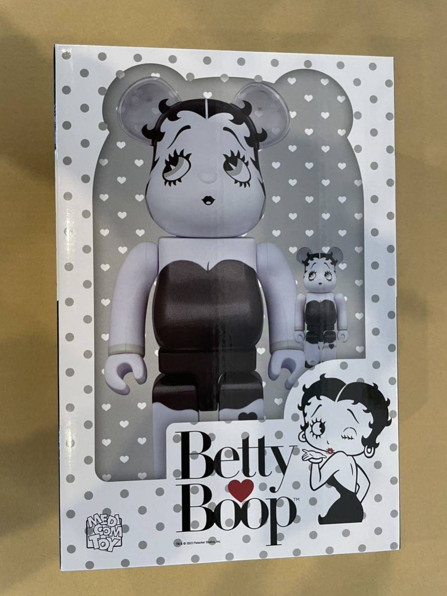 新品 BE@RBRICK Betty Boop(TM) BLACK & WHITE Ver. 100％ & 400％ MEDICOM TOY ベアブリック kaws カウズ BASQUIAT Keith Haring WARHOL_画像5