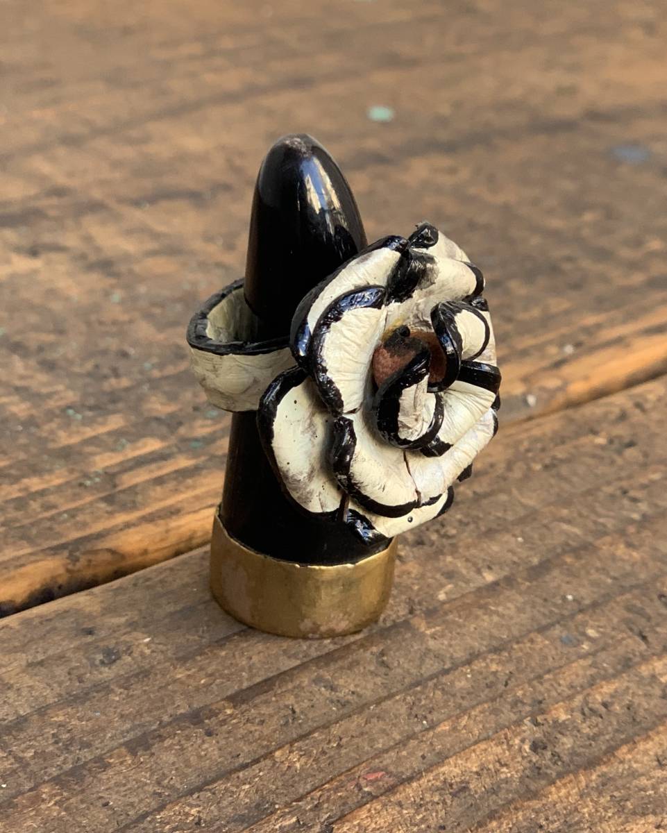 * leather * flower * ring * ring * white * black * white * black * accessory * lady's * woman * hand made *