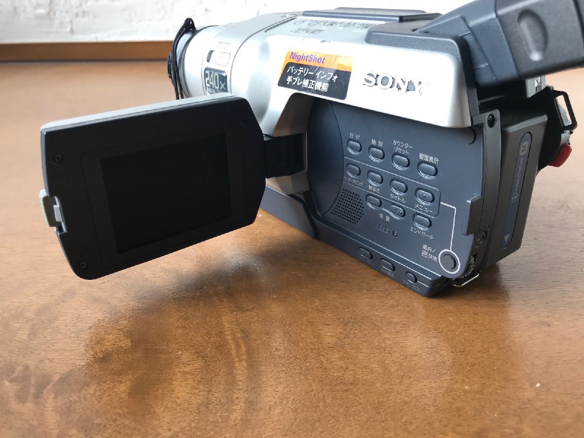 Yahoo!オークション - SONY ビデオカメラ ハンディカム 2.5型 Yahoo!オークション - SONY ビデオカメラ ハンディカム 2.5型